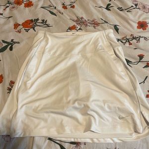 can be style as normal skirt or wear it as workout clothes